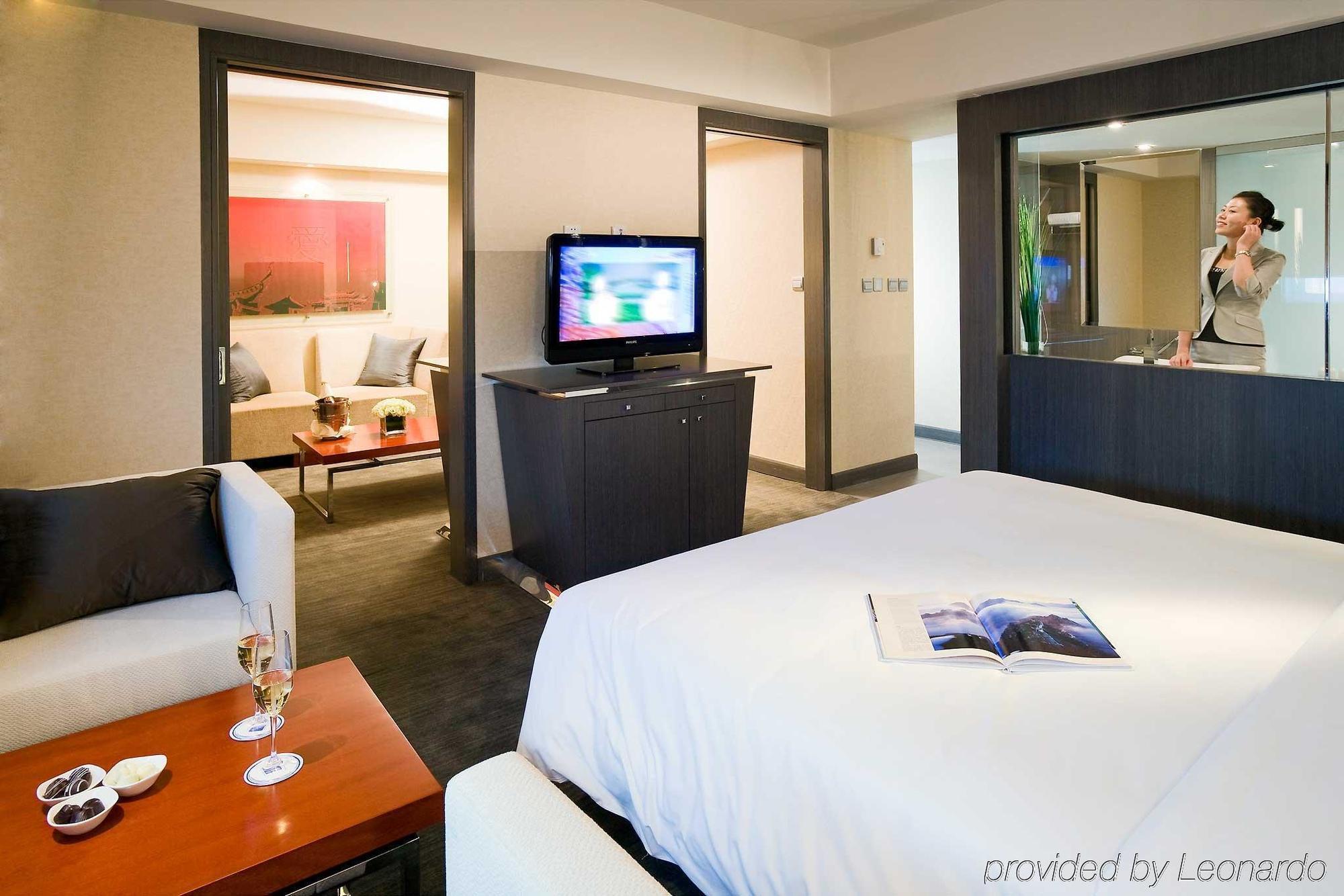Novotel Beijing Sanyuan Extérieur photo